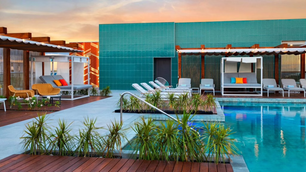 Aloft Playa del Carmen