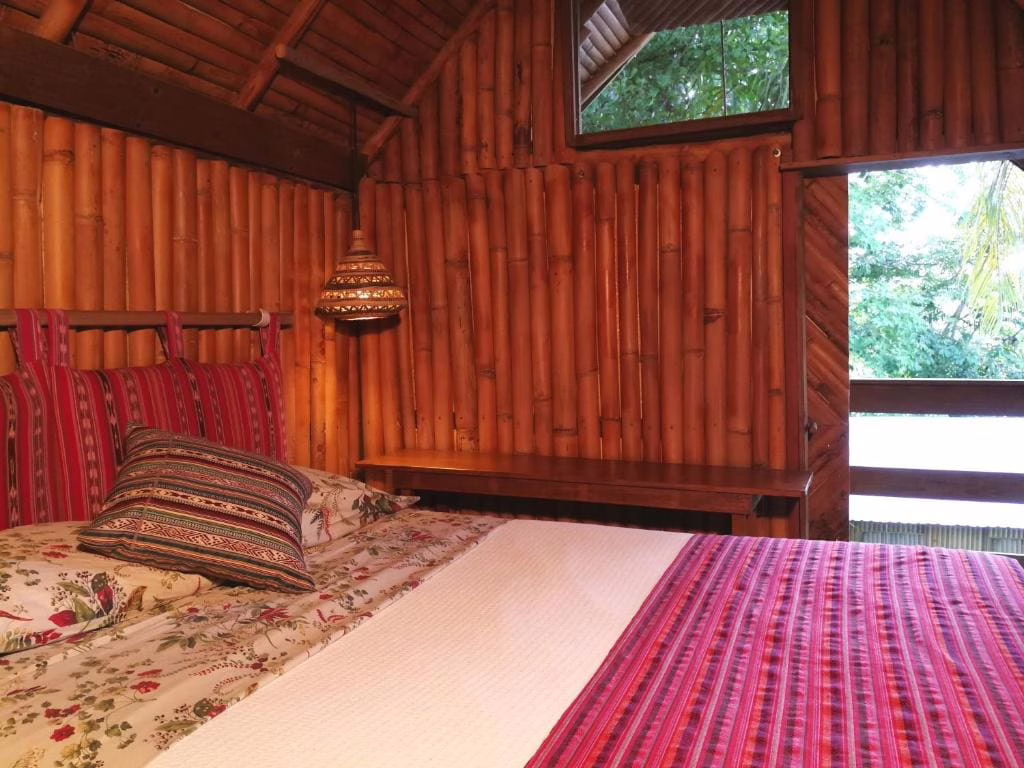 Tortugal Boutique River Lodge
