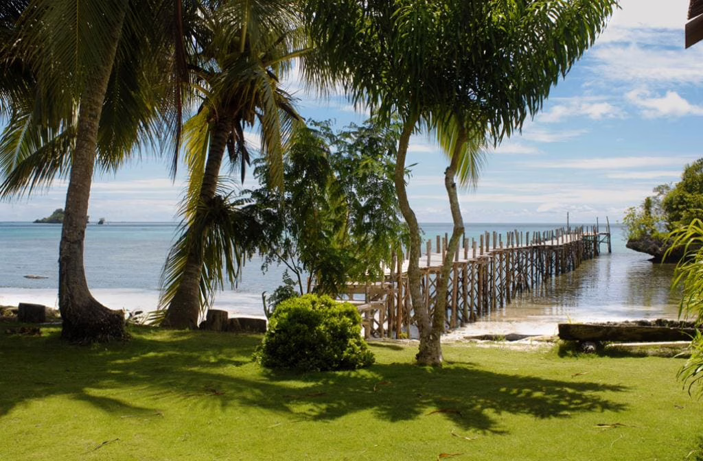 Bomba island retreat