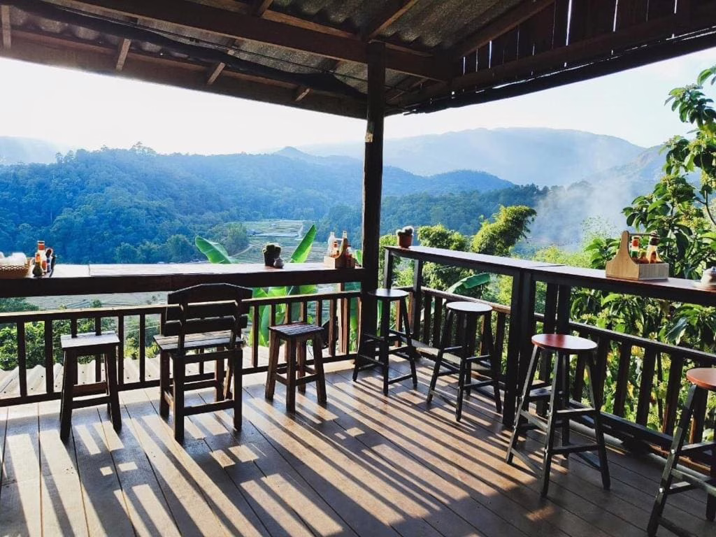 Motho Homestay