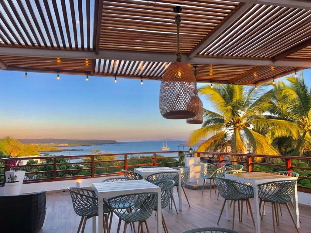 Hotel La Isla