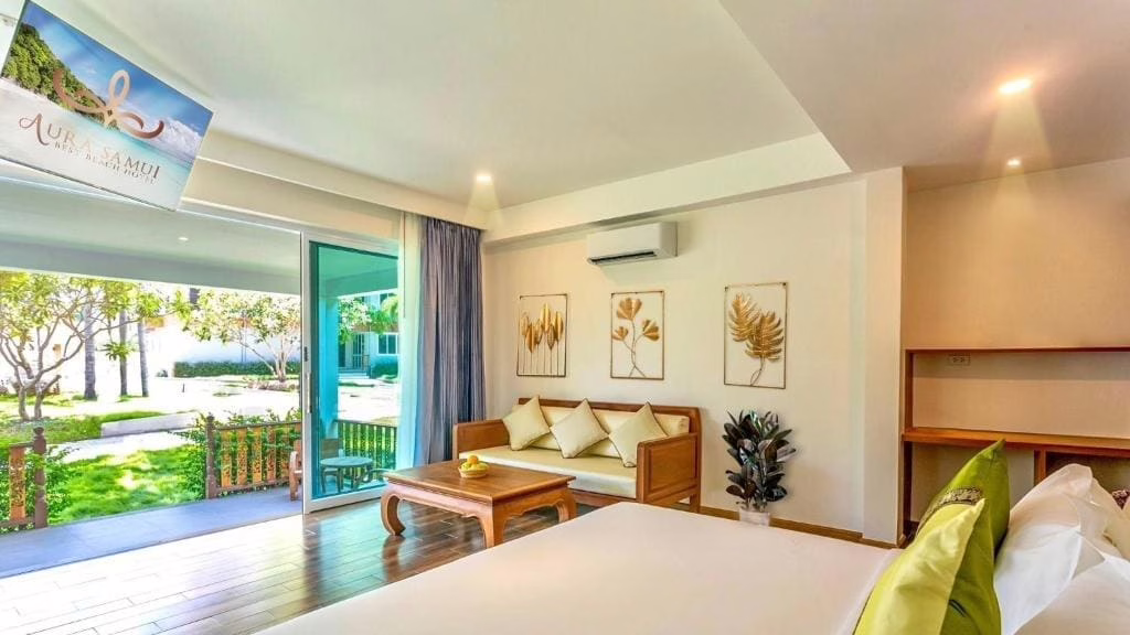 Aura Samui Best Beach hotel