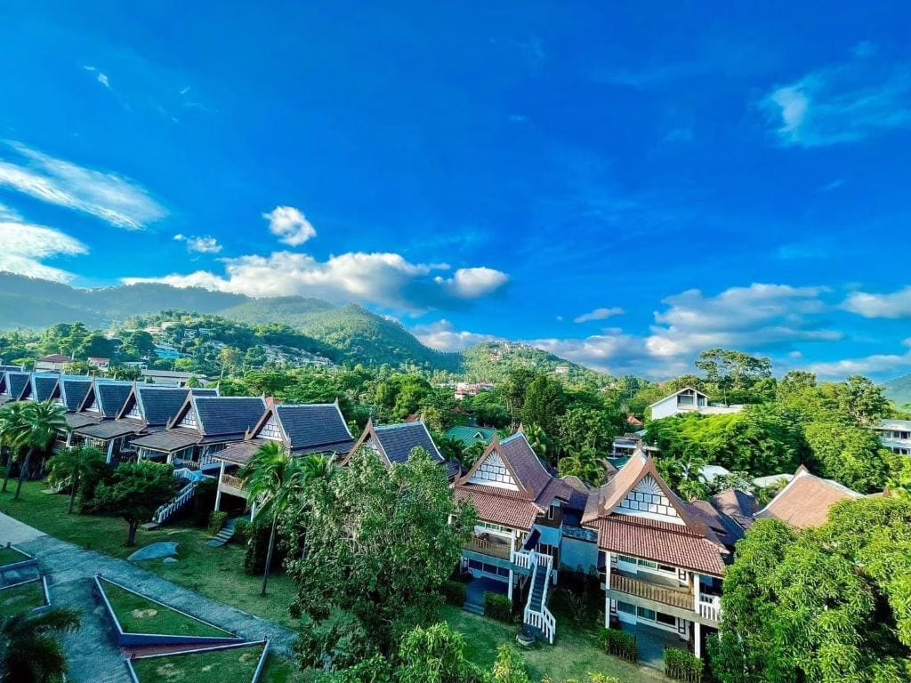 Aura Samui Best Beach hotel