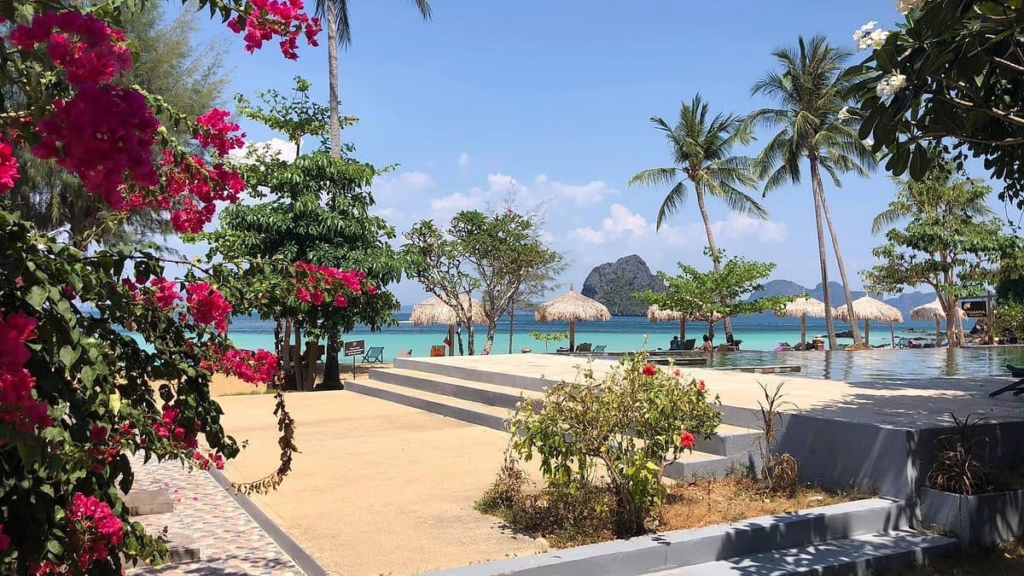 Thanya Beach Resort