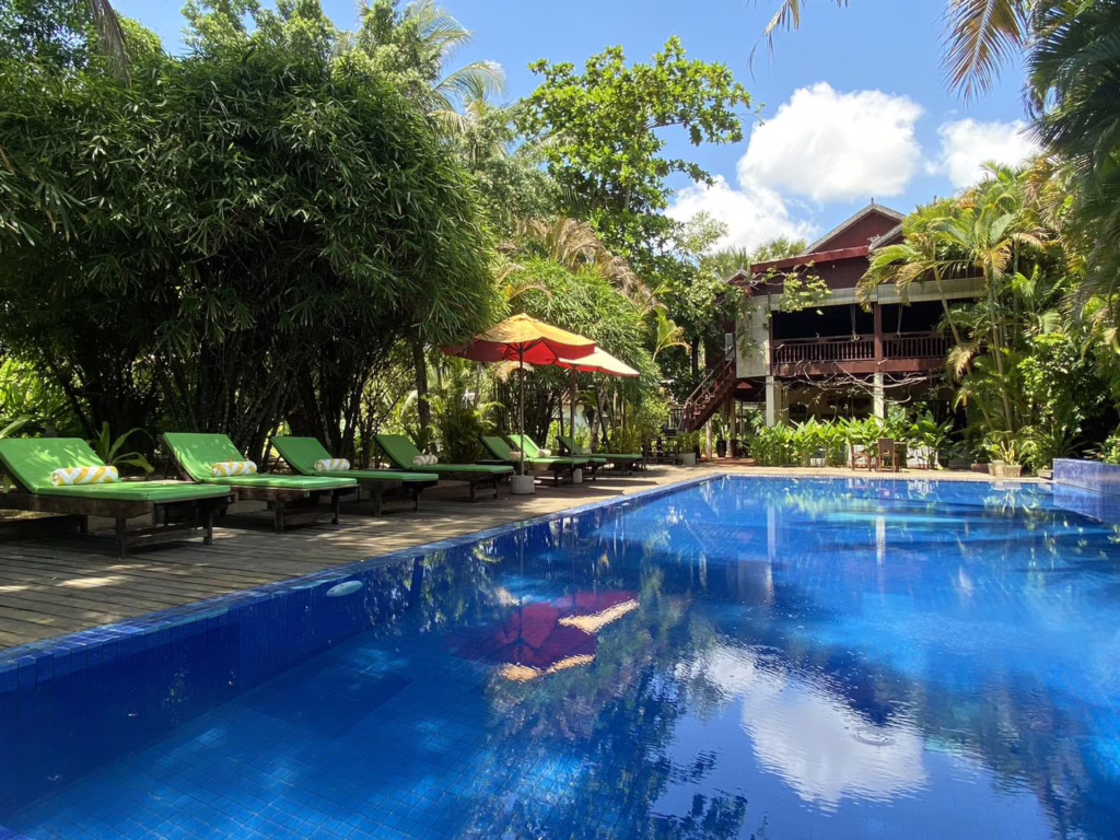 Sambor Village hotel