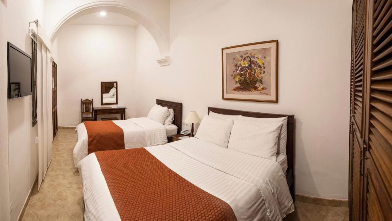 Caza Beach Guest House