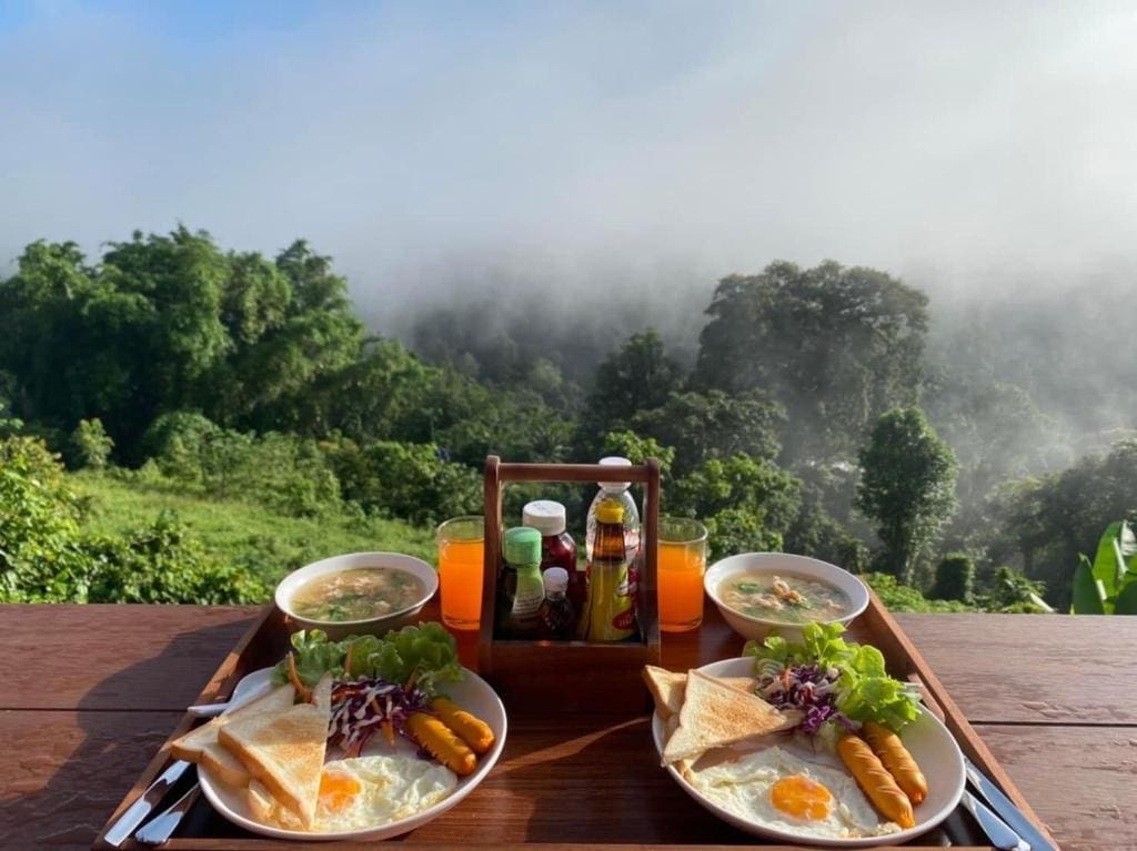 Motho Homestay