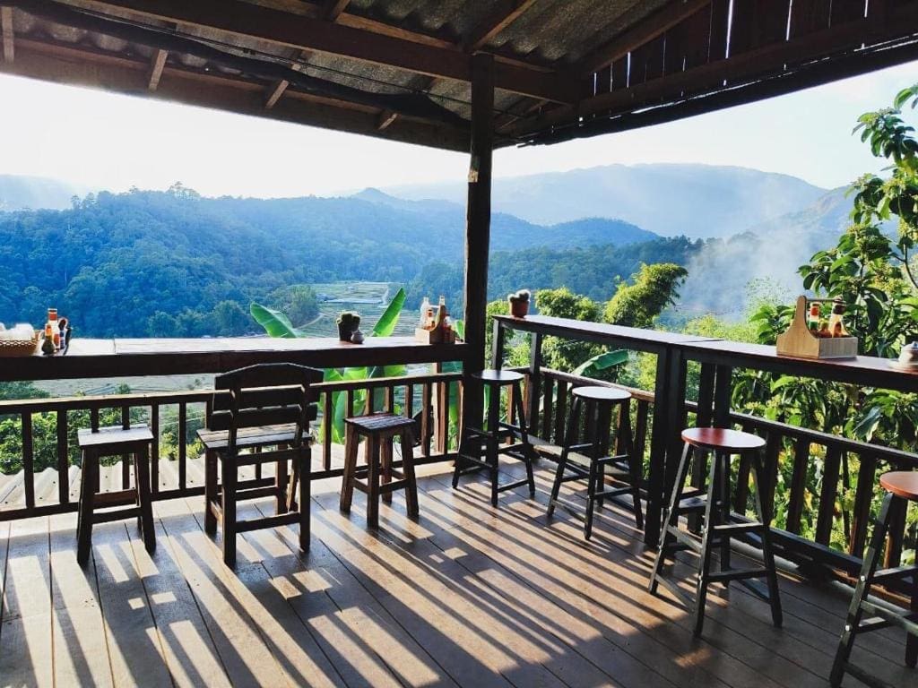 Motho Homestay