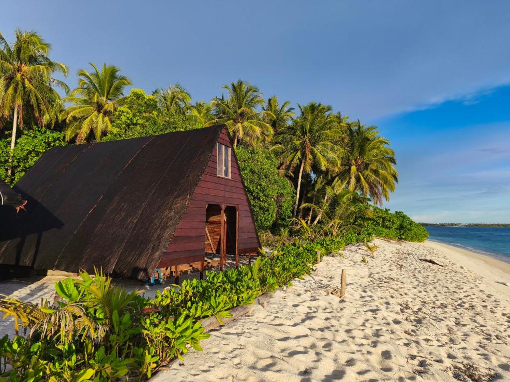 Ira Bungalows Pulau Banyak